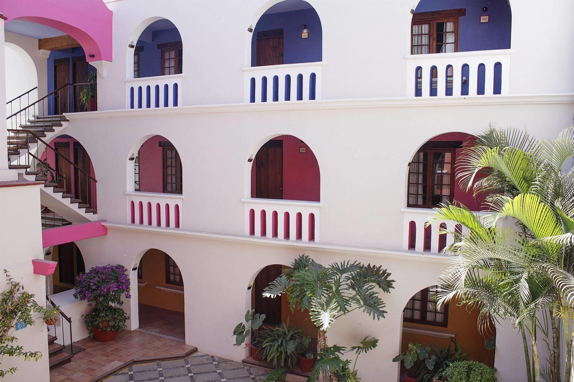 Hotel Trebol Oaxaca Dış mekan fotoğraf